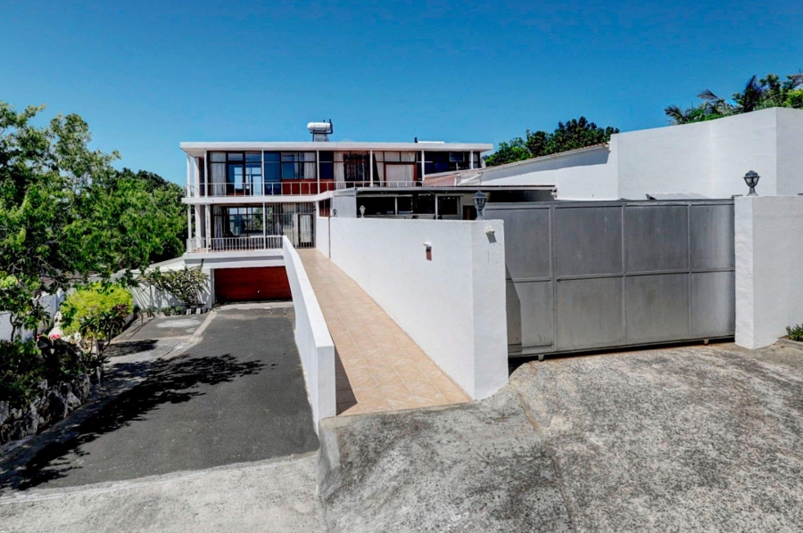 5 Bedroom Property for Sale in Welgemoed Western Cape